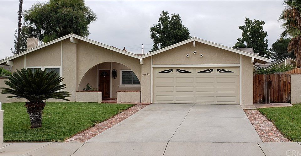 1st image of 11655 Cielo Ln