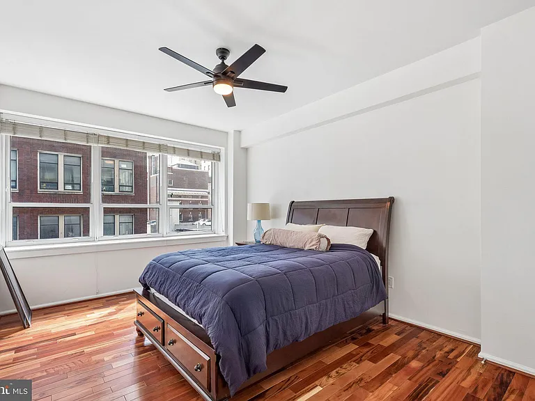 1425 Locust St #4E — Photo 13