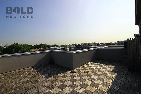 Rented by Bold Marketing | media 33