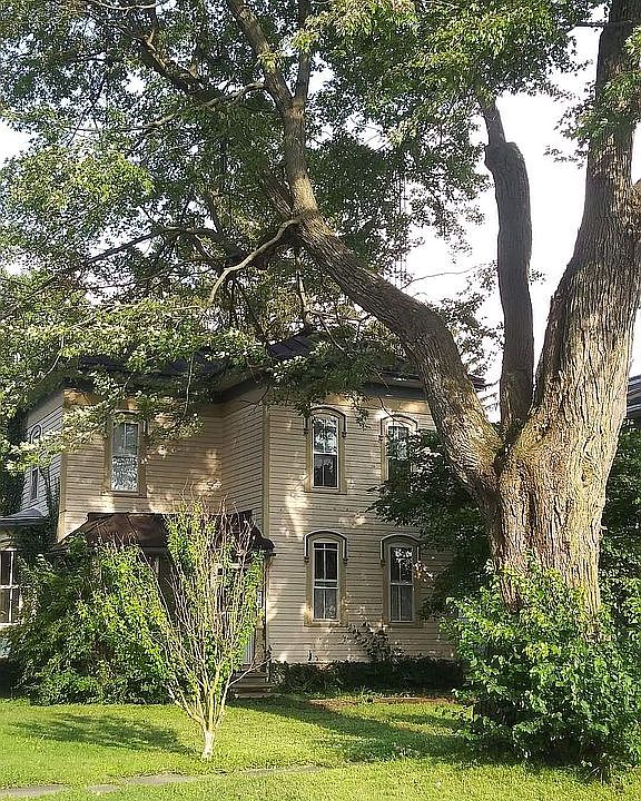 1st image of 530 S East St