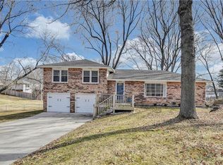 6205 N Karen Rd, Kansas City, MO 64151