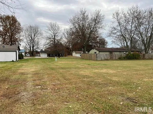 315-321 Hel Mar Dr, Mitchell, IN 47446