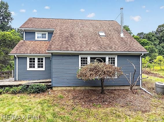 1st image of 56375 Bates Rd