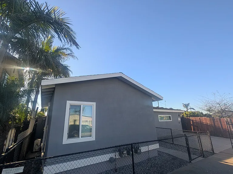 1515 E Higgins St #1 — Photo 8