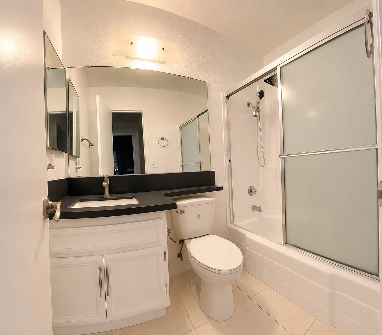 2 bed, 1000 sqft, $900 — Photo 4
