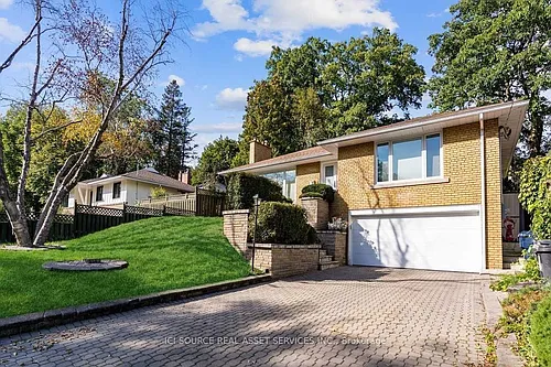 19 Ivy Lea Cres Photo 1