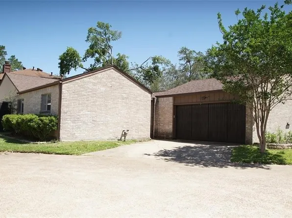 12800 Briar Forest Dr Unit 88, Houston, TX 77077