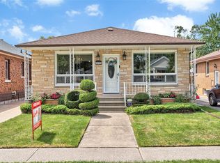 2391 Meighen Rd, Windsor, ON N8W4B8