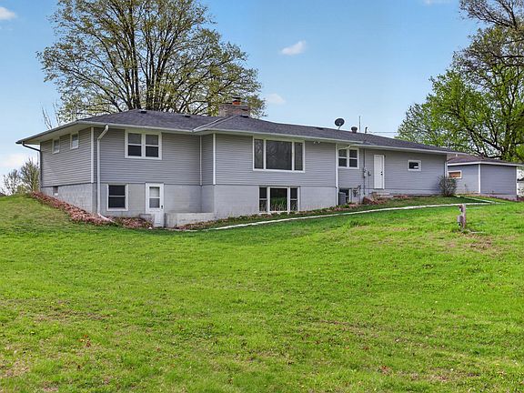 2nd image of 25791 Dodd Blvd