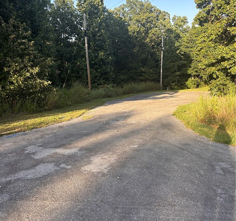 1st image of Northampton Ln #33
