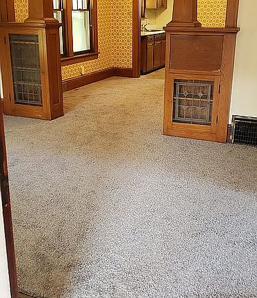 3rd image of 745 E Grove St