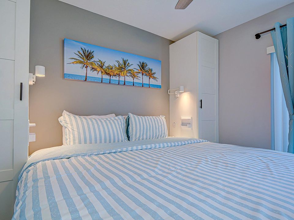 1st image of 673 Bay Esplanade #103
