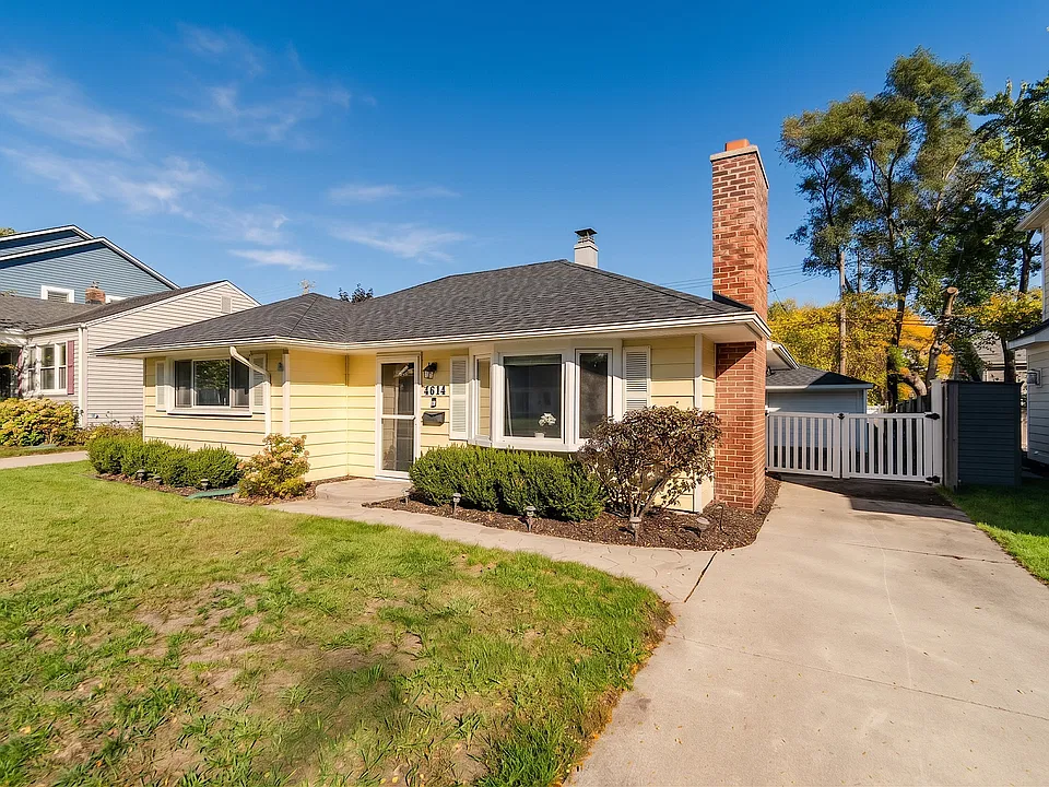 4614 Olivia Ave