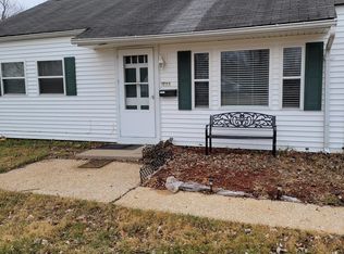 1400 Rose Del Dr, Belleville, IL