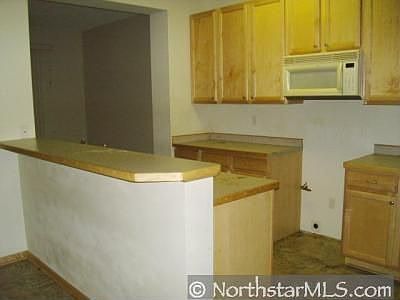 2nd image of 1591 Woodlynn Ave E #1