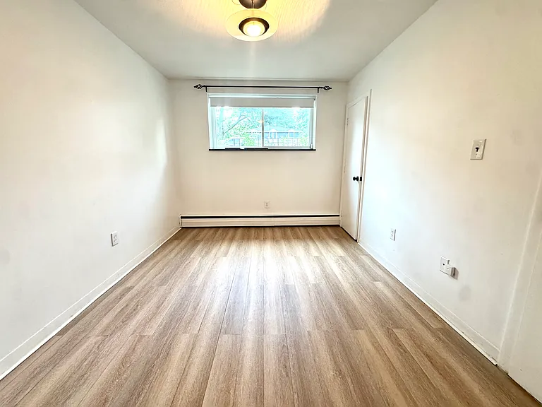 57 A Saint Paul St #3 — Photo 3