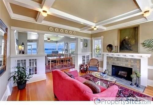 4th image of 3119 N 32nd St