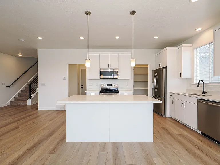 3593 N Sparrow Ln — Photo 4
