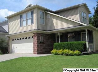 224 Shadowbrook Ln E, Huntsville, AL 35811