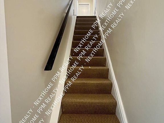 4th image of 1308 Peermont Ave #2