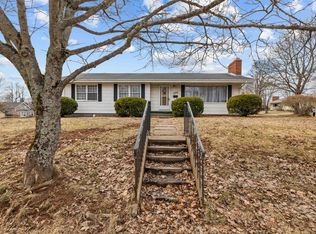 459 Queen St, Charlottetown, PE C1A4G4