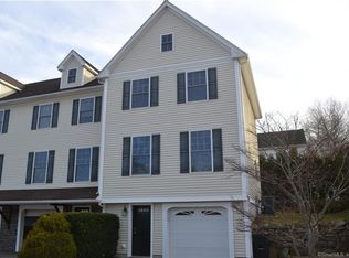 3 Mitchell St UNIT 20, Stonington, CT 06379