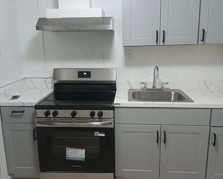 1631 T St #A — Photo 5