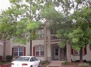 750 Sugar Glen Dr, Saint Peters, MO 63376