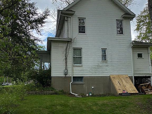 5th image of 2 Lynch Ave