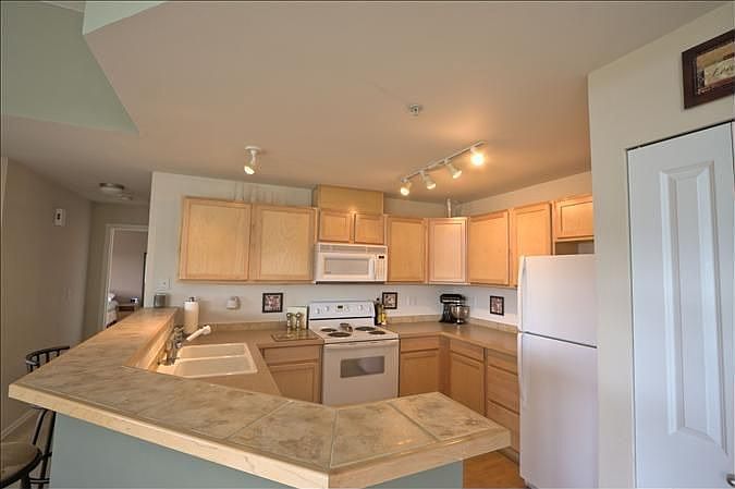 1st image of 6111 Hazel Ave SE #B-3