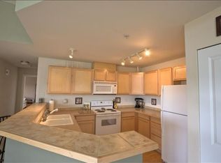 6111 Hazel Ave SE #B-3, Auburn, WA 98092