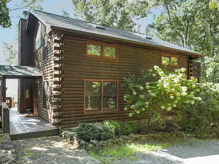 1171 My Mountain Rd — Photo 4