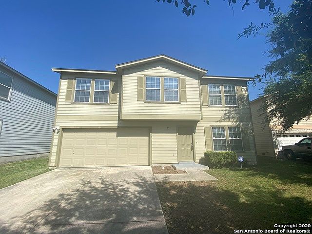 1st image of 426 Spruce Breeze