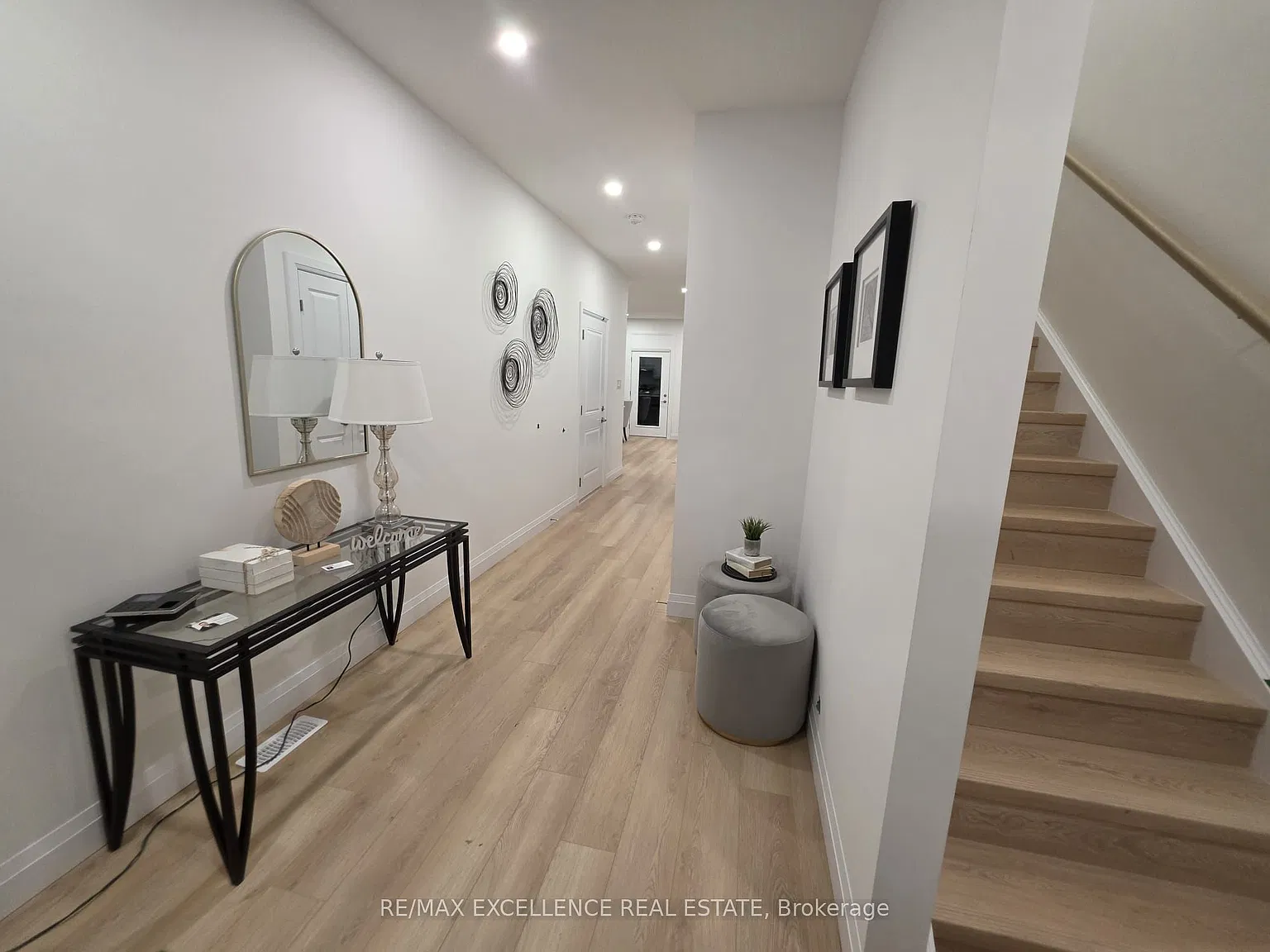 3 bed, $2,700 — Photo 3
