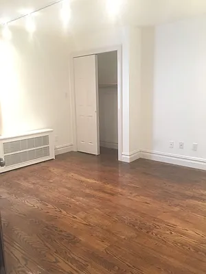 Rented by Landmark Resources | media 10