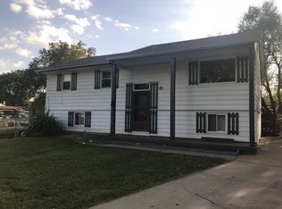 1405 Dries Cir, Junction City, KS 66441