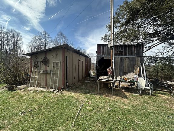 30th image of this home