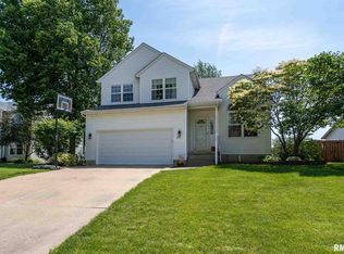 311 8th Ave, Hampton, IL 61256