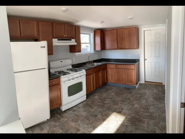 323 19th St Unit 1, Watervliet, NY 12189