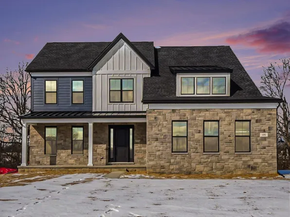 195 Acer Ct, Ann Arbor, MI 48108