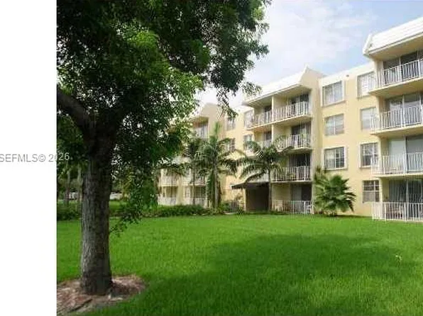 13100 SW 92nd Ave, Miami, FL