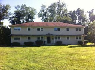 46 Brookfield Rd APT E1, Wallkill, NY 12589