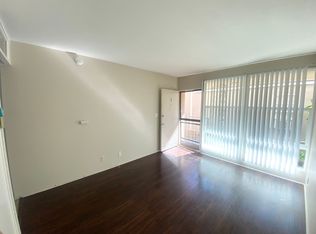 1320 E Appleton St APT 5, Long Beach, CA 90802