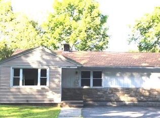 150 May St, Worcester, MA 01602