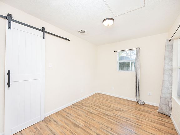 5th image of 1406 14th St #1406