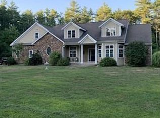 766 Main St, Acushnet, MA 02743