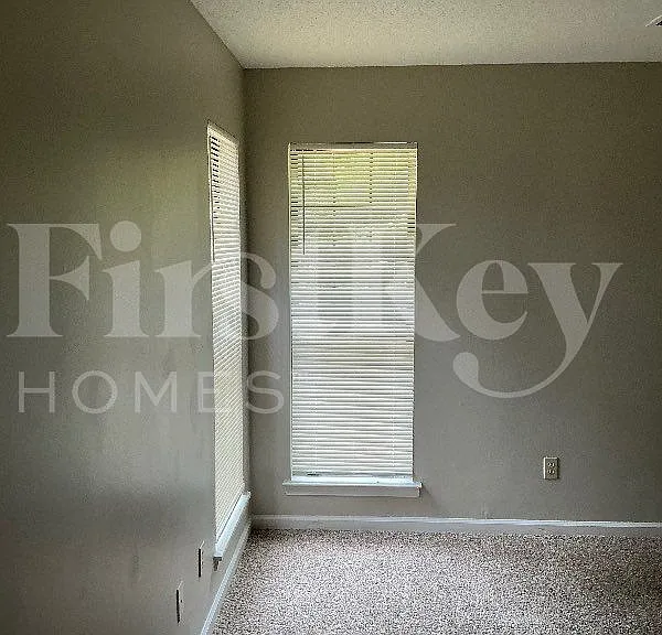 4311 Brickwood Ln — Photo 8