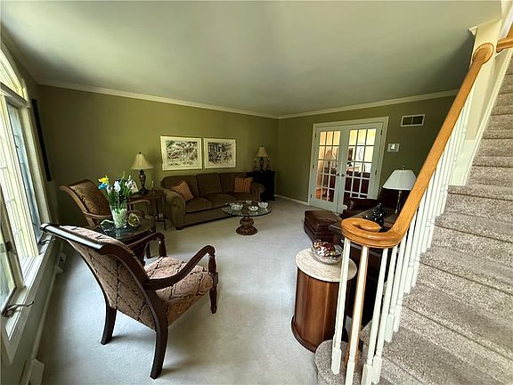 5th image of 4114 Rochelle Dr S