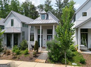 135 Mado Ln, Chattahoochee Hills, GA 30268