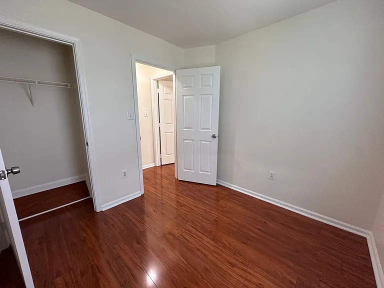 6913 Malachite Pl — Photo 27